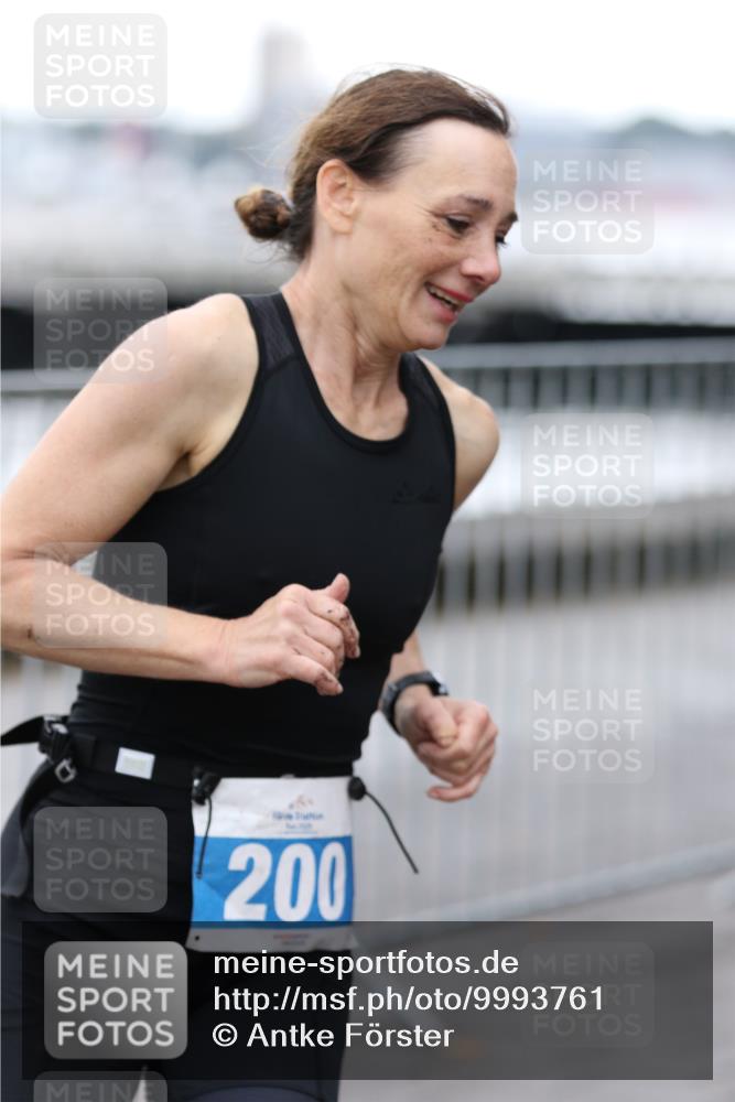 16.08.2026 - KN Förde Triathlon 2026 Antke Förster http://msf.ph/oto/9993761 16.08.2026 10:18:34 Laufen  meine-sportfotos.de