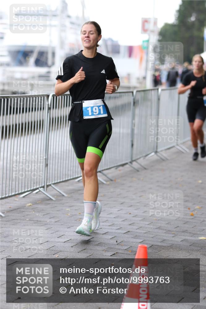 16.08.2026 - KN Förde Triathlon 2026 Antke Förster http://msf.ph/oto/9993763 16.08.2026 10:18:38 Laufen  meine-sportfotos.de