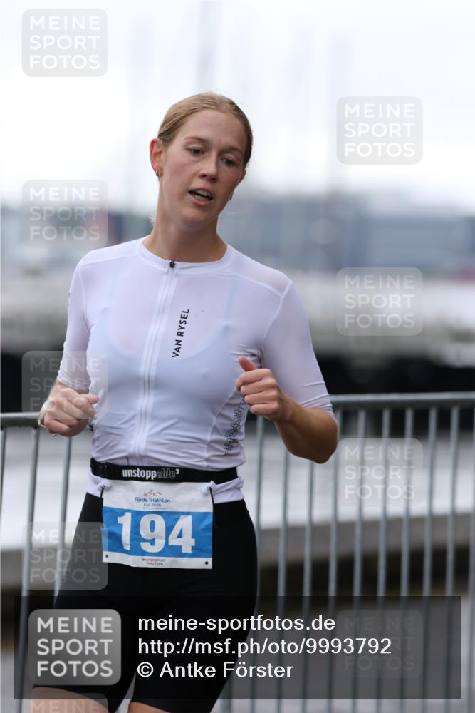 16.08.2026 - KN Förde Triathlon 2026 Antke Förster http://msf.ph/oto/9993792 16.08.2026 10:19:21 Laufen  meine-sportfotos.de