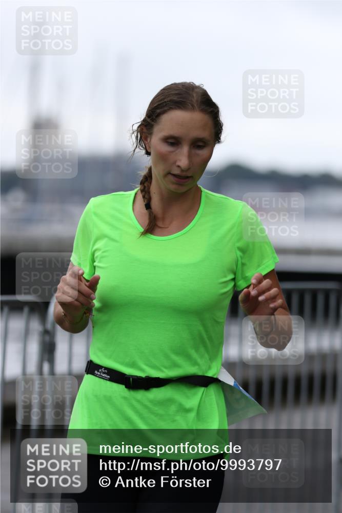 16.08.2026 - KN Förde Triathlon 2026 Antke Förster http://msf.ph/oto/9993797 16.08.2026 10:19:25 Laufen  meine-sportfotos.de