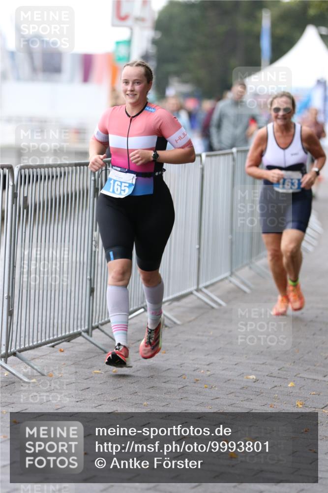 16.08.2026 - KN Förde Triathlon 2026 Antke Förster http://msf.ph/oto/9993801 16.08.2026 10:19:40 Laufen  meine-sportfotos.de