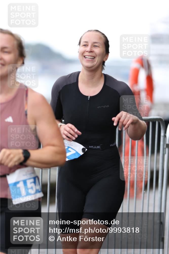 16.08.2026 - KN Förde Triathlon 2026 Antke Förster http://msf.ph/oto/9993818 16.08.2026 10:19:58 Laufen  meine-sportfotos.de