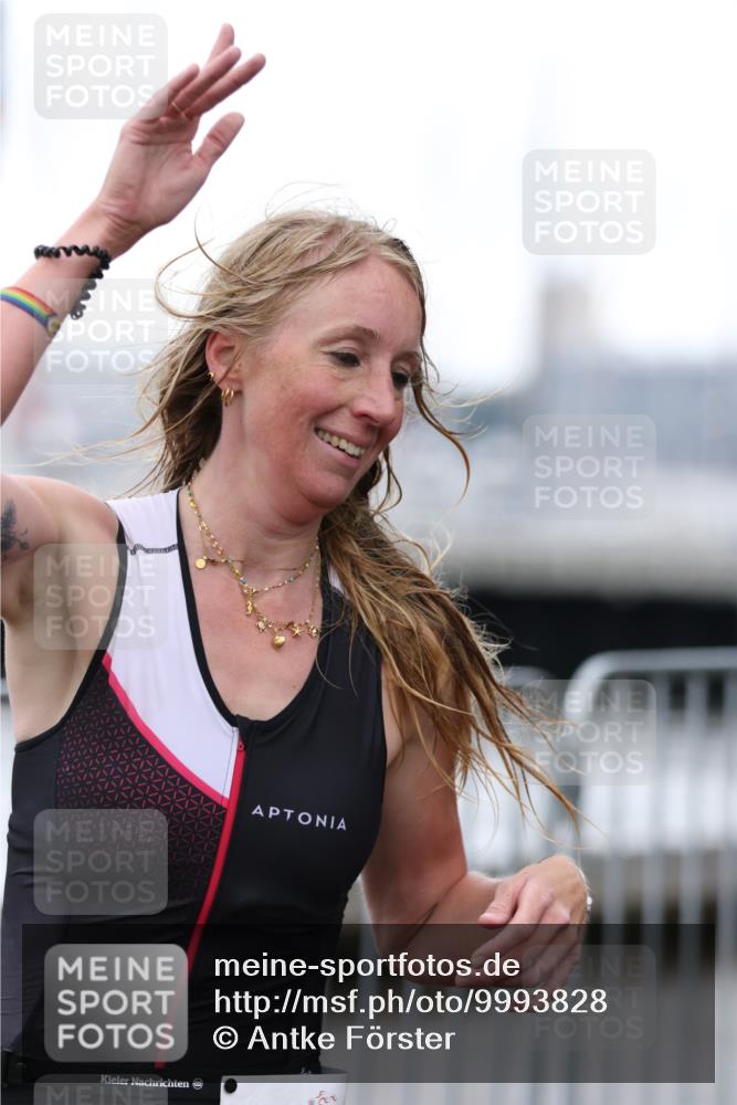 16.08.2026 - KN Förde Triathlon 2026 Antke Förster http://msf.ph/oto/9993828 16.08.2026 10:20:06 Laufen  meine-sportfotos.de