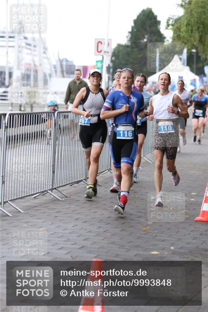 16.08.2026 - KN Förde Triathlon 2026 Antke Förster http://msf.ph/oto/9993848 16.08.2026 10:20:36 Laufen  meine-sportfotos.de