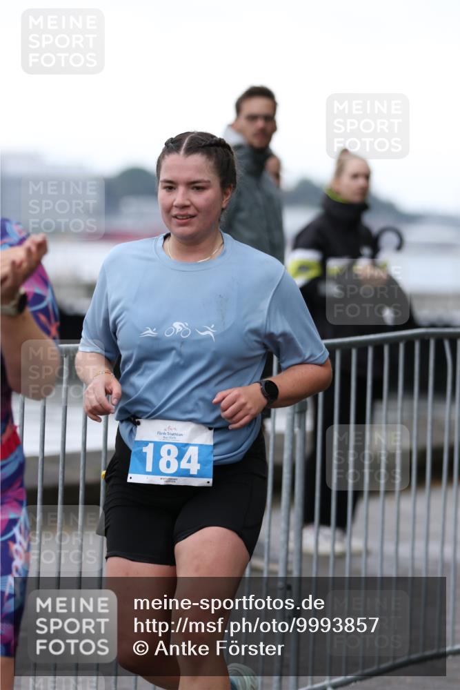 16.08.2026 - KN Förde Triathlon 2026 Antke Förster http://msf.ph/oto/9993857 16.08.2026 10:20:42 Laufen  meine-sportfotos.de
