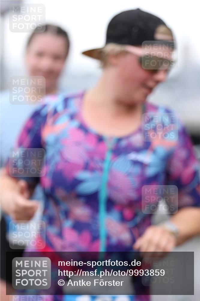 16.08.2026 - KN Förde Triathlon 2026 Antke Förster http://msf.ph/oto/9993859 16.08.2026 10:20:43 Laufen  meine-sportfotos.de