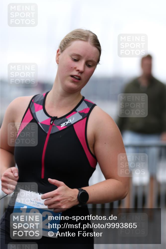 16.08.2026 - KN Förde Triathlon 2026 Antke Förster http://msf.ph/oto/9993865 16.08.2026 10:20:52 Laufen  meine-sportfotos.de