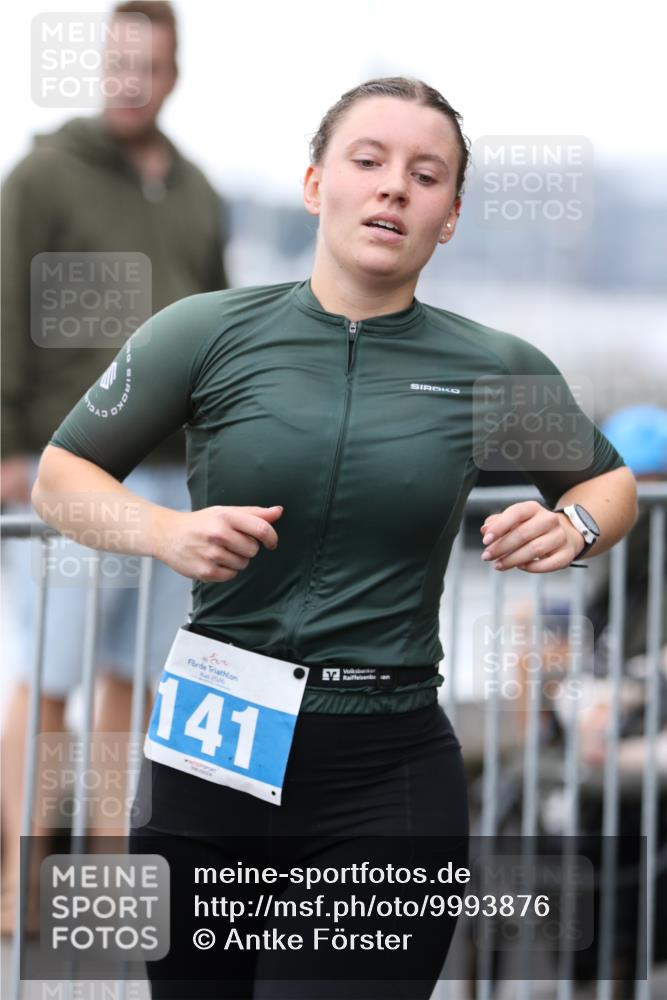 16.08.2026 - KN Förde Triathlon 2026 Antke Förster http://msf.ph/oto/9993876 16.08.2026 10:21:03 Laufen  meine-sportfotos.de