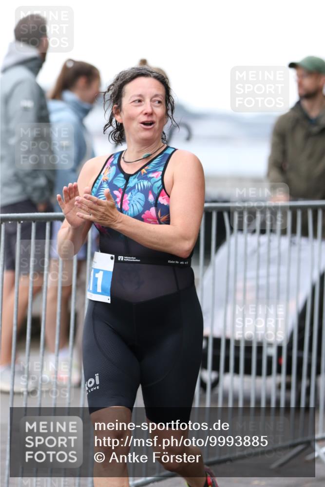 16.08.2026 - KN Förde Triathlon 2026 Antke Förster http://msf.ph/oto/9993885 16.08.2026 10:21:18 Laufen  meine-sportfotos.de