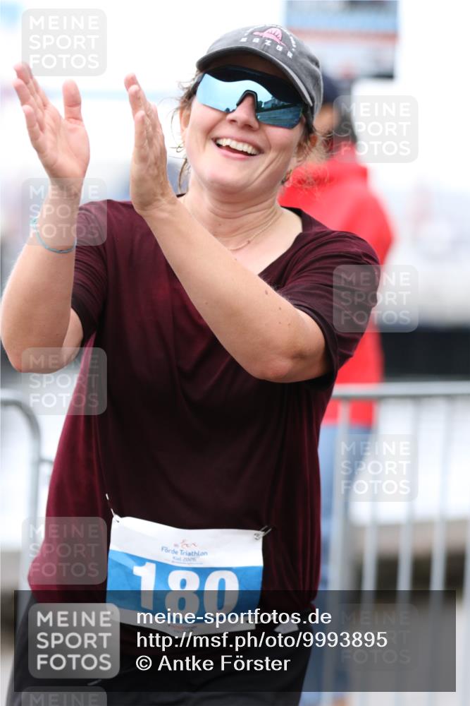 16.08.2026 - KN Förde Triathlon 2026 Antke Förster http://msf.ph/oto/9993895 16.08.2026 10:21:31 Laufen  meine-sportfotos.de