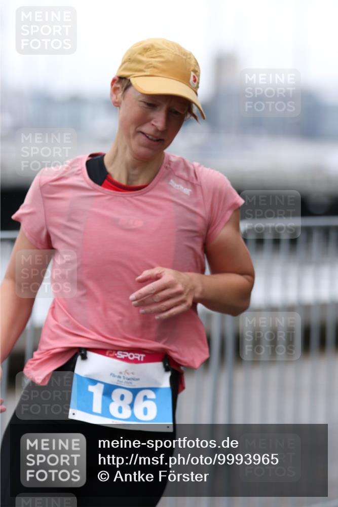 16.08.2026 - KN Förde Triathlon 2026 Antke Förster http://msf.ph/oto/9993965 16.08.2026 10:22:42 Laufen  meine-sportfotos.de