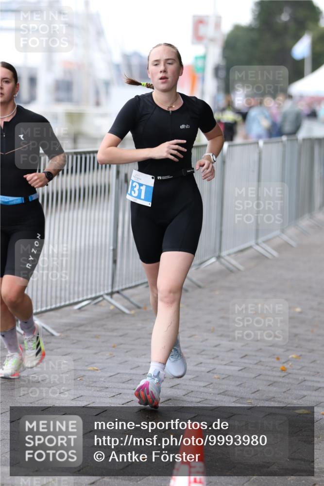 16.08.2026 - KN Förde Triathlon 2026 Antke Förster http://msf.ph/oto/9993980 16.08.2026 10:23:02 Laufen  meine-sportfotos.de