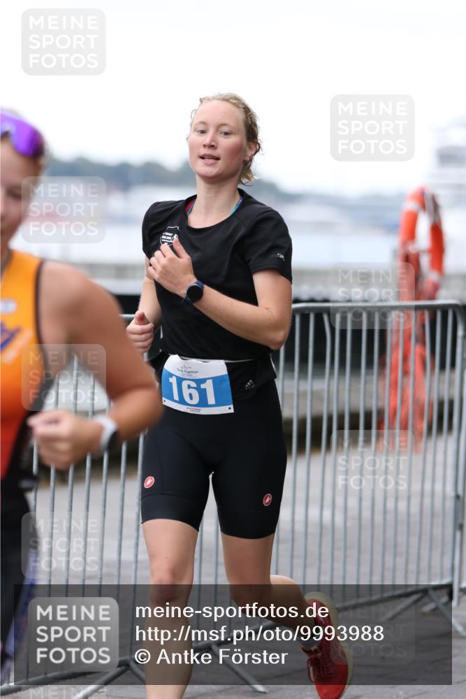 16.08.2026 - KN Förde Triathlon 2026 Antke Förster http://msf.ph/oto/9993988 16.08.2026 10:23:15 Laufen  meine-sportfotos.de