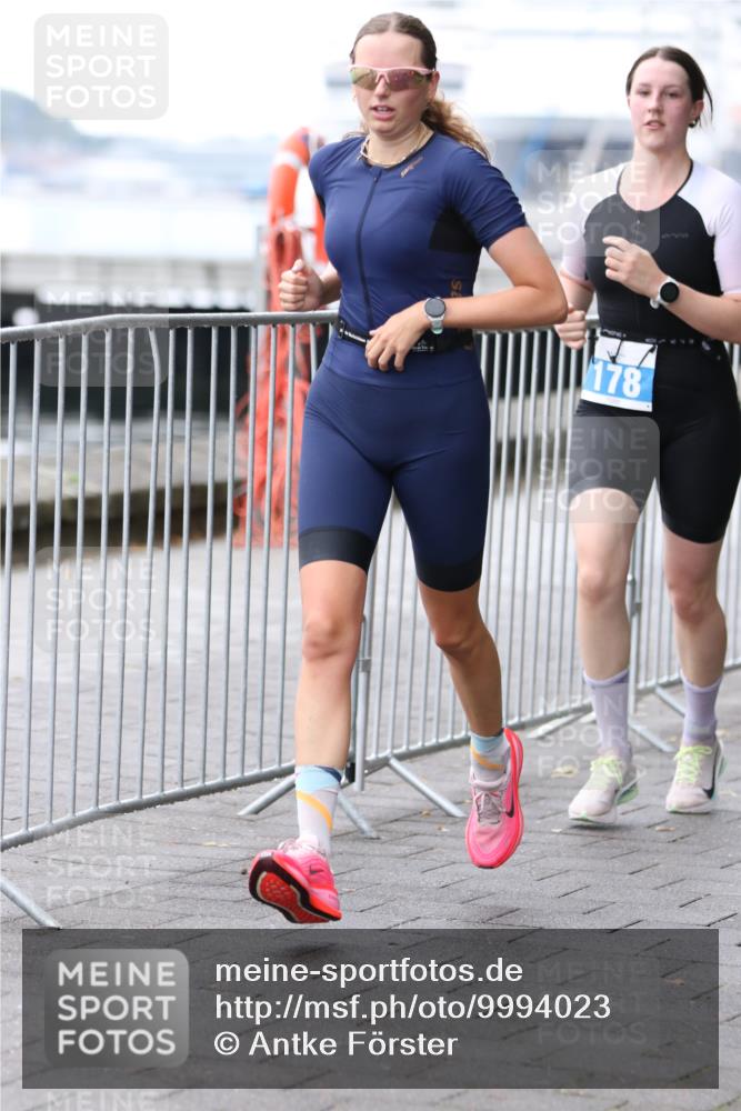16.08.2026 - KN Förde Triathlon 2026 Antke Förster http://msf.ph/oto/9994023 16.08.2026 10:24:06 Laufen  meine-sportfotos.de