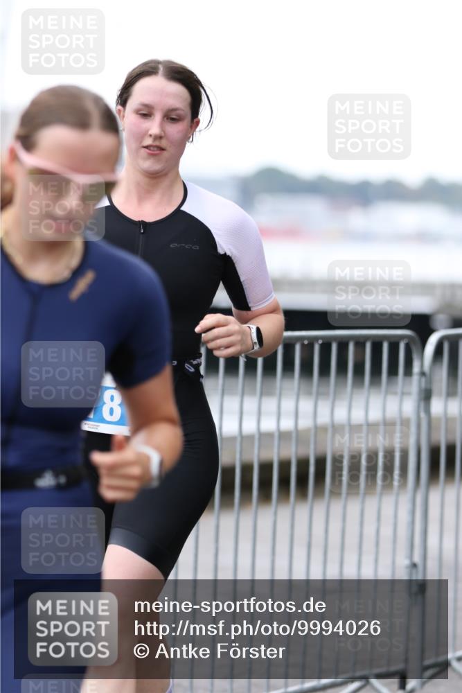 16.08.2026 - KN Förde Triathlon 2026 Antke Förster http://msf.ph/oto/9994026 16.08.2026 10:24:08 Laufen  meine-sportfotos.de