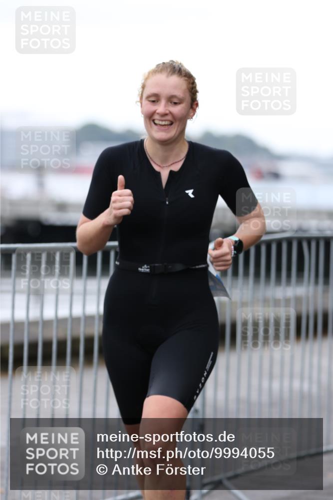 16.08.2026 - KN Förde Triathlon 2026 Antke Förster http://msf.ph/oto/9994055 16.08.2026 10:25:05 Laufen  meine-sportfotos.de
