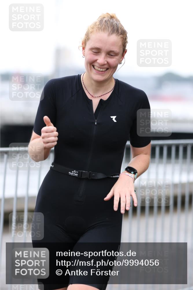 16.08.2026 - KN Förde Triathlon 2026 Antke Förster http://msf.ph/oto/9994056 16.08.2026 10:25:06 Laufen  meine-sportfotos.de
