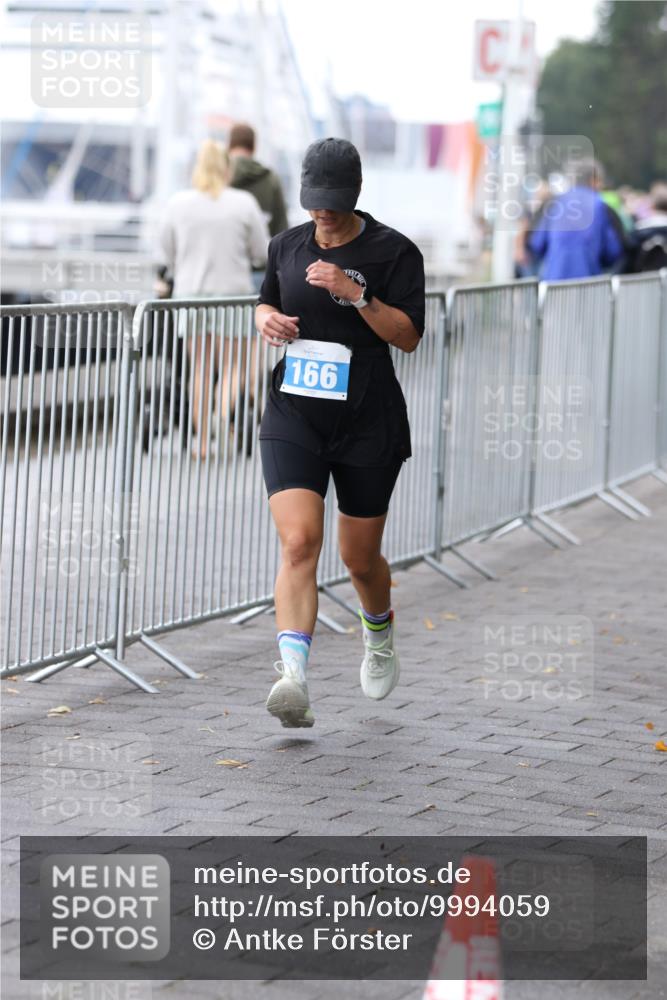 16.08.2026 - KN Förde Triathlon 2026 Antke Förster http://msf.ph/oto/9994059 16.08.2026 10:25:12 Laufen  meine-sportfotos.de