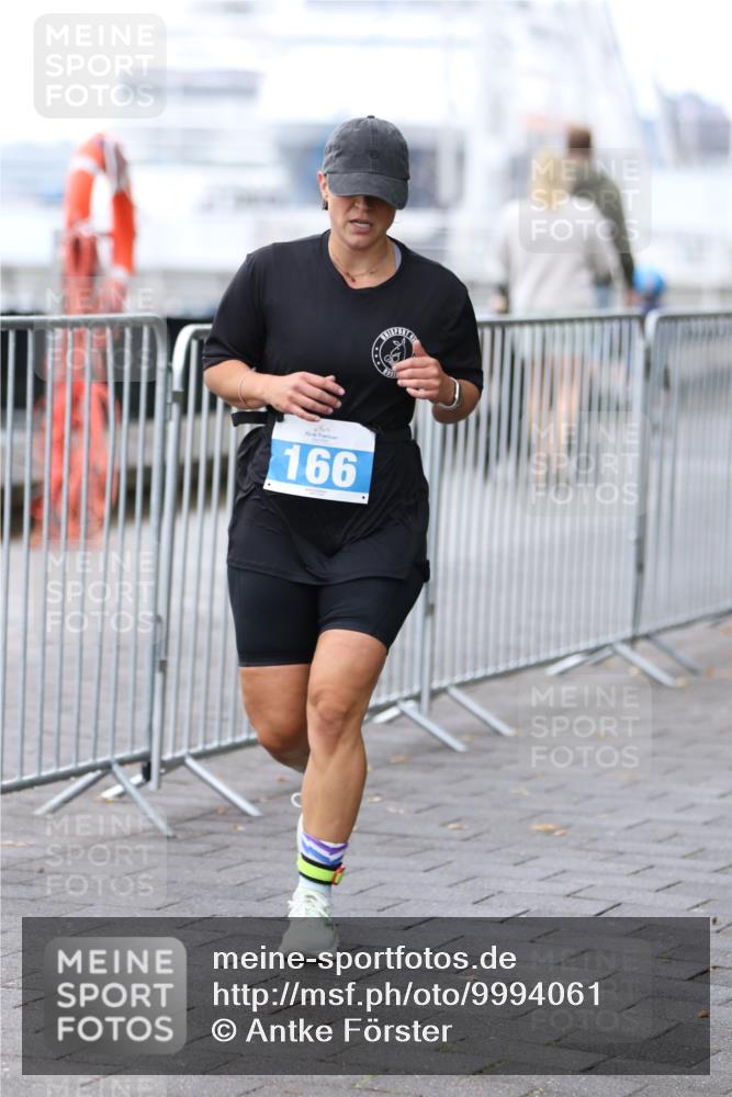 16.08.2026 - KN Förde Triathlon 2026 Antke Förster http://msf.ph/oto/9994061 16.08.2026 10:25:13 Laufen  meine-sportfotos.de