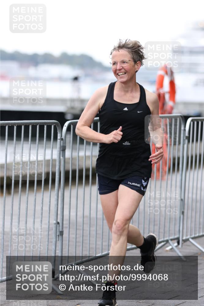 16.08.2026 - KN Förde Triathlon 2026 Antke Förster http://msf.ph/oto/9994068 16.08.2026 10:25:28 Laufen  meine-sportfotos.de