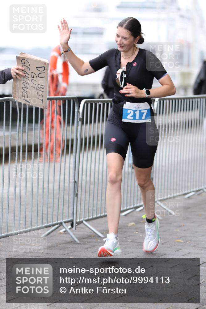 16.08.2026 - KN Förde Triathlon 2026 Antke Förster http://msf.ph/oto/9994113 16.08.2026 10:26:20 Laufen  meine-sportfotos.de