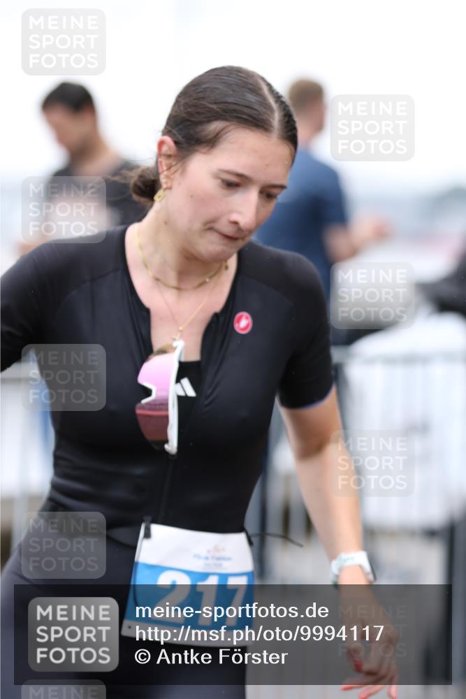16.08.2026 - KN Förde Triathlon 2026 Antke Förster http://msf.ph/oto/9994117 16.08.2026 10:26:22 Laufen  meine-sportfotos.de