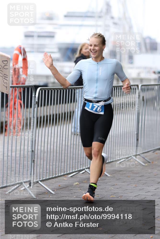 16.08.2026 - KN Förde Triathlon 2026 Antke Förster http://msf.ph/oto/9994118 16.08.2026 10:26:24 Laufen  meine-sportfotos.de