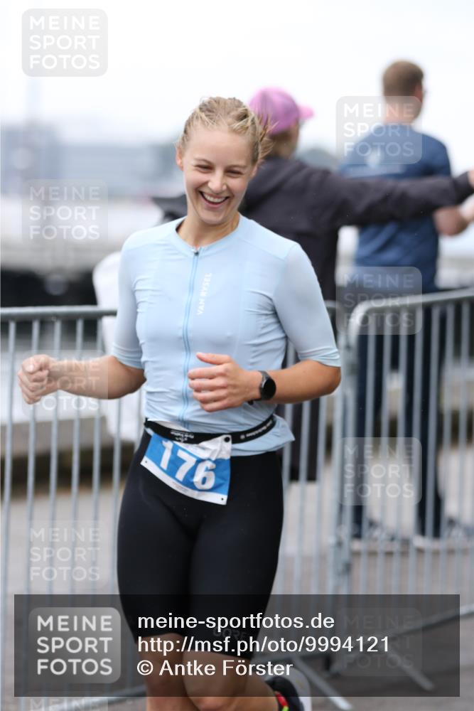 16.08.2026 - KN Förde Triathlon 2026 Antke Förster http://msf.ph/oto/9994121 16.08.2026 10:26:26 Laufen  meine-sportfotos.de
