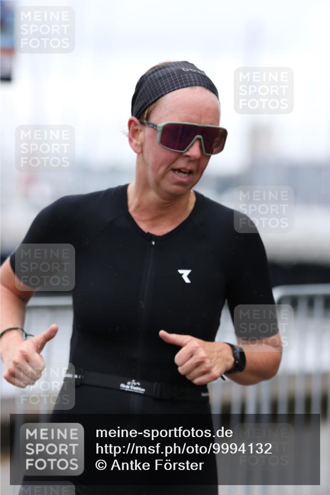 16.08.2026 - KN Förde Triathlon 2026 Antke Förster http://msf.ph/oto/9994132 16.08.2026 10:26:35 Laufen  meine-sportfotos.de