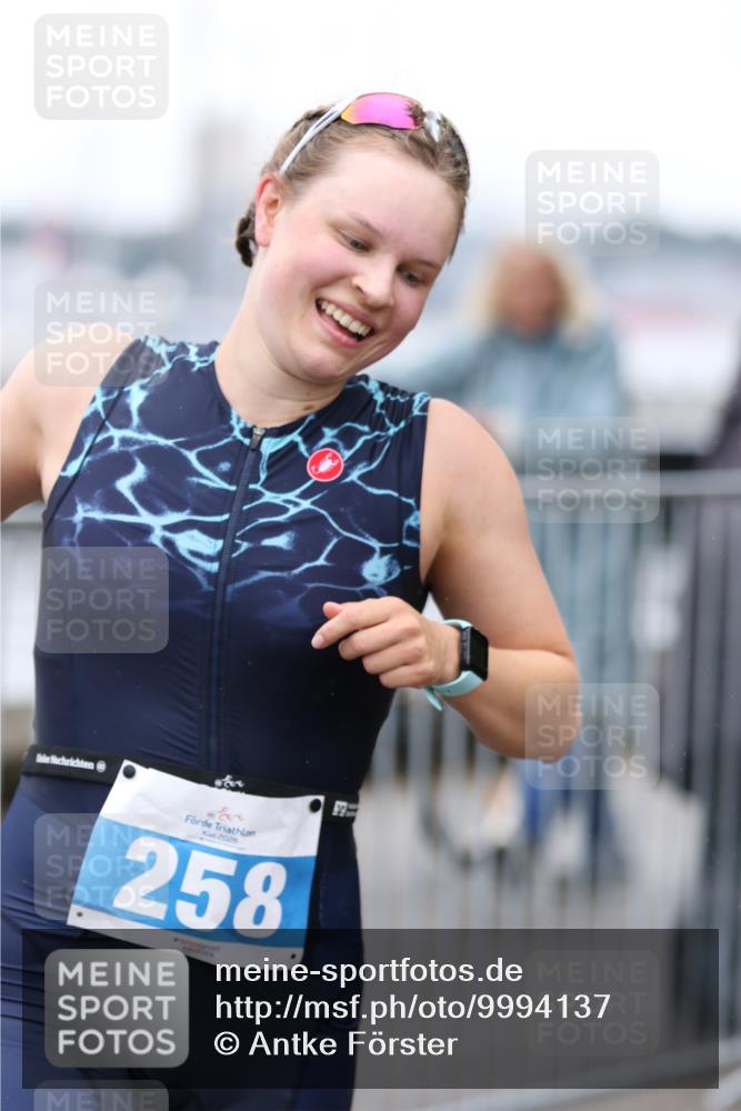 16.08.2026 - KN Förde Triathlon 2026 Antke Förster http://msf.ph/oto/9994137 16.08.2026 10:26:42 Laufen  meine-sportfotos.de