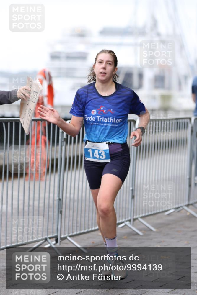 16.08.2026 - KN Förde Triathlon 2026 Antke Förster http://msf.ph/oto/9994139 16.08.2026 10:26:44 Laufen  meine-sportfotos.de