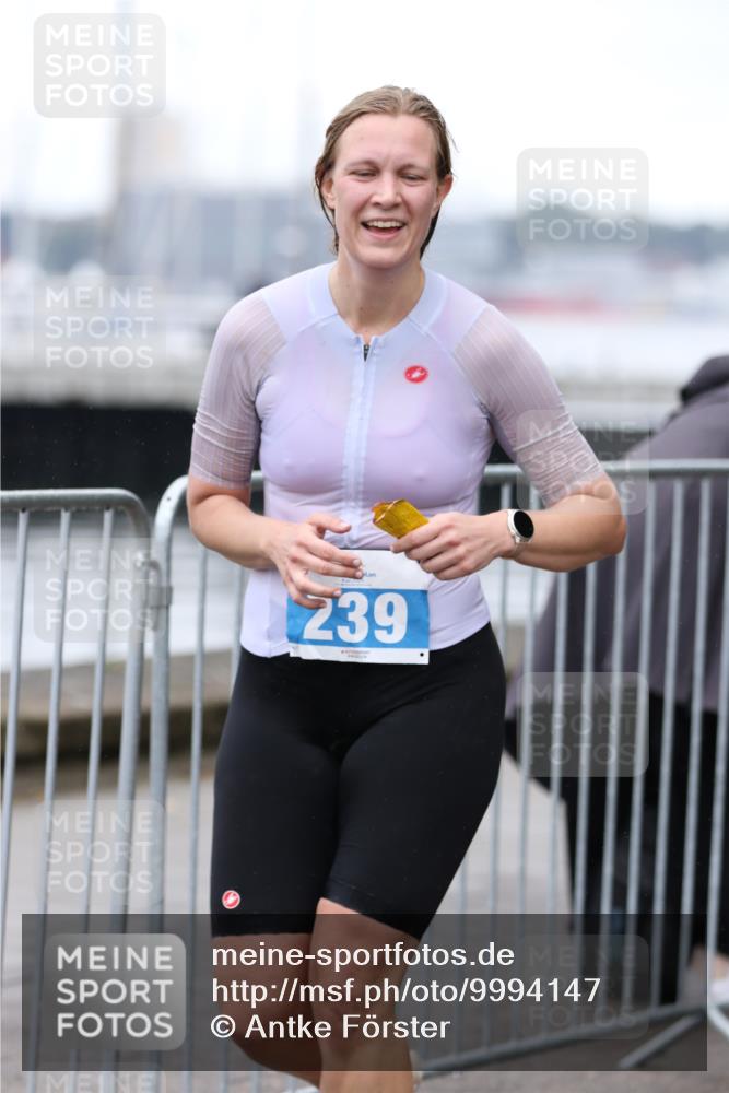 16.08.2026 - KN Förde Triathlon 2026 Antke Förster http://msf.ph/oto/9994147 16.08.2026 10:26:50 Laufen  meine-sportfotos.de
