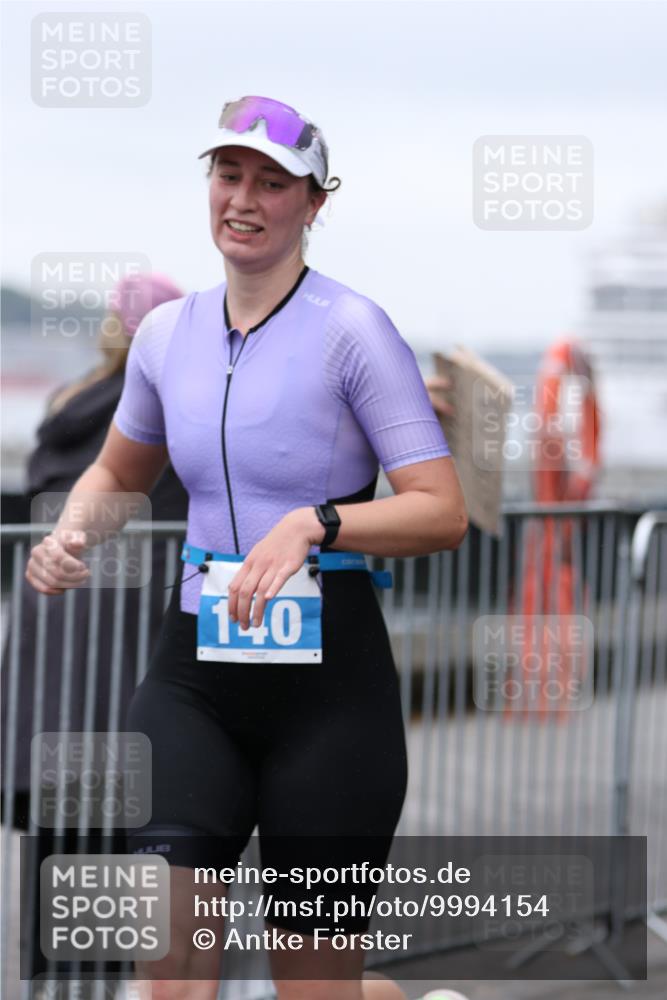 16.08.2026 - KN Förde Triathlon 2026 Antke Förster http://msf.ph/oto/9994154 16.08.2026 10:27:08 Laufen  meine-sportfotos.de