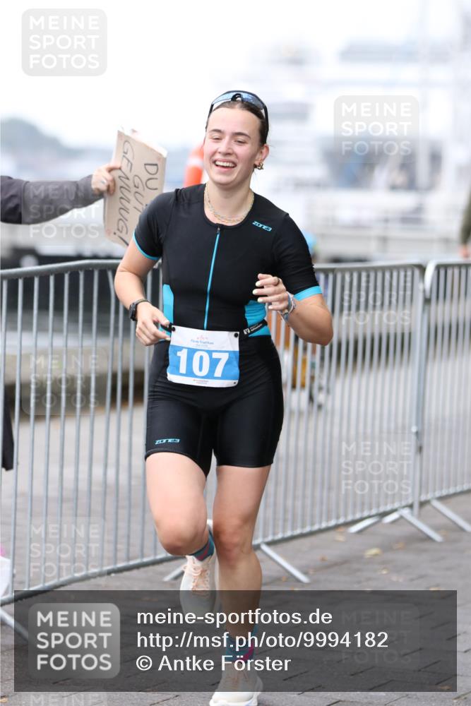 16.08.2026 - KN Förde Triathlon 2026 Antke Förster http://msf.ph/oto/9994182 16.08.2026 10:27:42 Laufen  meine-sportfotos.de