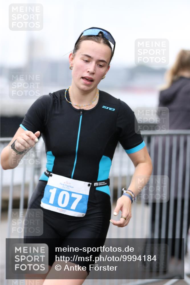 16.08.2026 - KN Förde Triathlon 2026 Antke Förster http://msf.ph/oto/9994184 16.08.2026 10:27:43 Laufen  meine-sportfotos.de