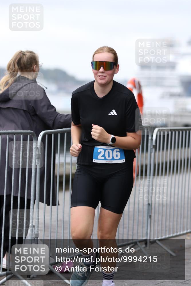 16.08.2026 - KN Förde Triathlon 2026 Antke Förster http://msf.ph/oto/9994215 16.08.2026 10:28:32 Laufen  meine-sportfotos.de