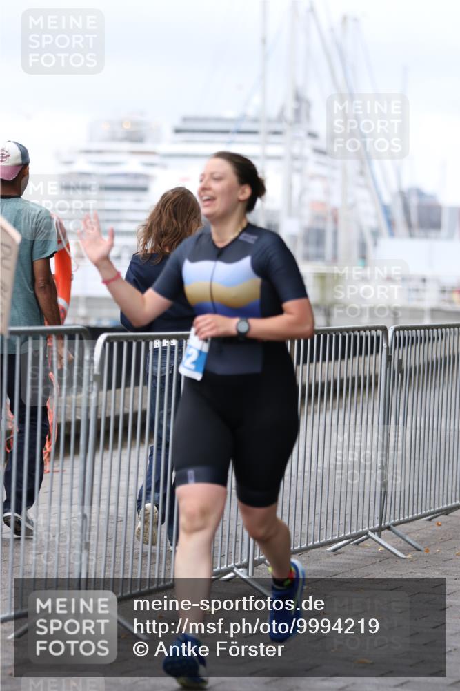 16.08.2026 - KN Förde Triathlon 2026 Antke Förster http://msf.ph/oto/9994219 16.08.2026 10:28:36 Laufen  meine-sportfotos.de