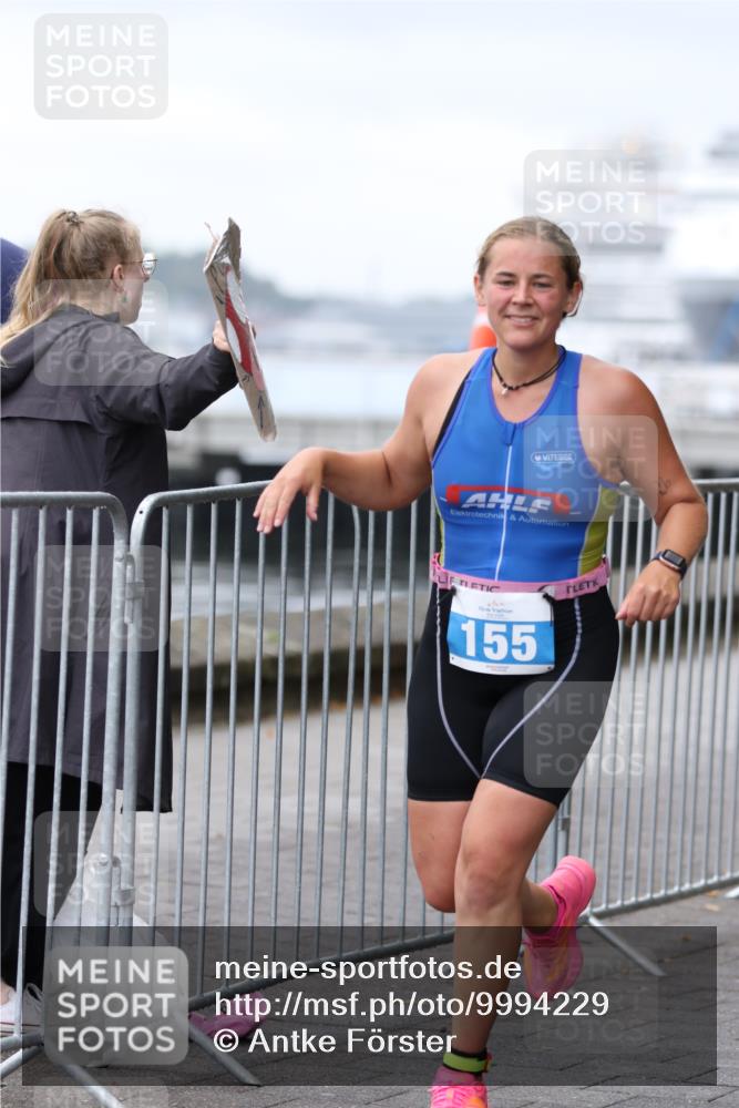 16.08.2026 - KN Förde Triathlon 2026 Antke Förster http://msf.ph/oto/9994229 16.08.2026 10:28:47 Laufen  meine-sportfotos.de