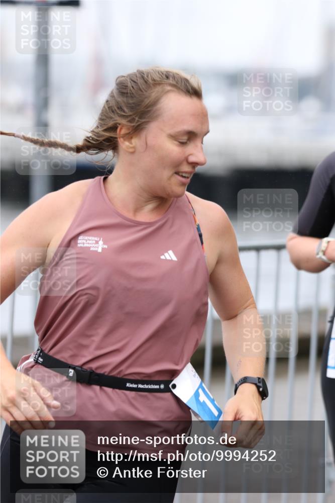 16.08.2026 - KN Förde Triathlon 2026 Antke Förster http://msf.ph/oto/9994252 16.08.2026 10:29:23 Laufen  meine-sportfotos.de