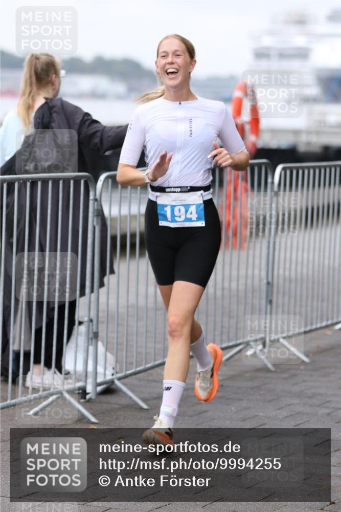 16.08.2026 - KN Förde Triathlon 2026 Antke Förster http://msf.ph/oto/9994255 16.08.2026 10:29:33 Laufen  meine-sportfotos.de