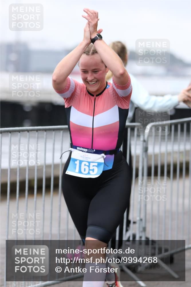 16.08.2026 - KN Förde Triathlon 2026 Antke Förster http://msf.ph/oto/9994268 16.08.2026 10:29:52 Laufen  meine-sportfotos.de