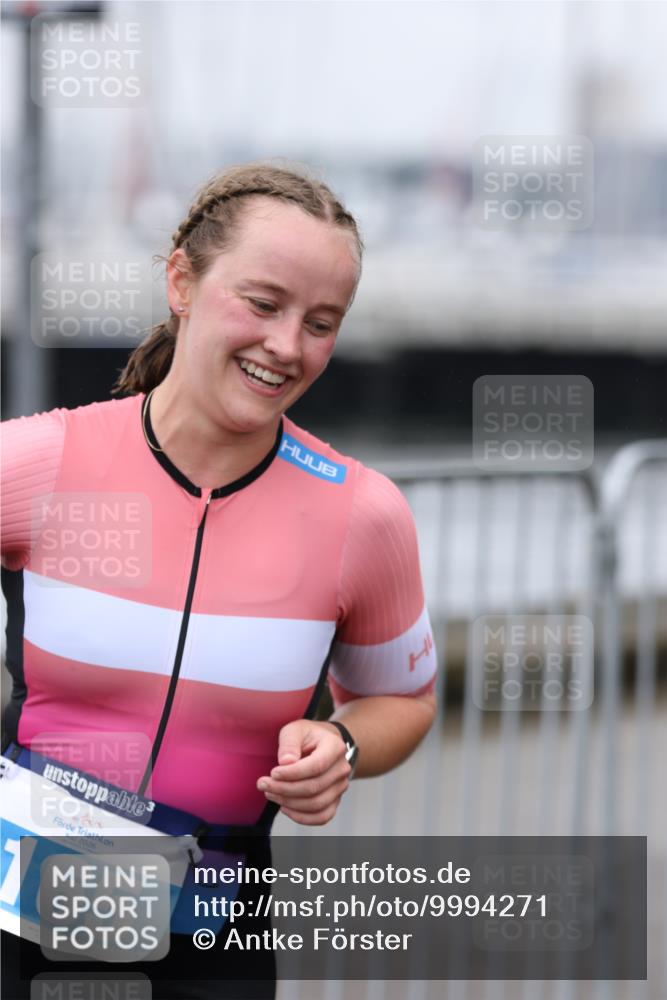 16.08.2026 - KN Förde Triathlon 2026 Antke Förster http://msf.ph/oto/9994271 16.08.2026 10:29:53 Laufen  meine-sportfotos.de