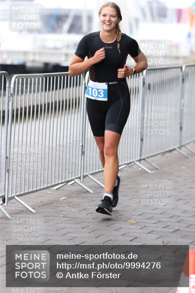 16.08.2026 - KN Förde Triathlon 2026 Antke Förster http://msf.ph/oto/9994276 16.08.2026 10:30:02 Laufen  meine-sportfotos.de