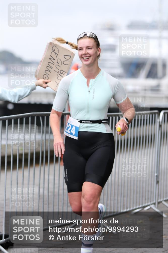 16.08.2026 - KN Förde Triathlon 2026 Antke Förster http://msf.ph/oto/9994293 16.08.2026 10:30:17 Laufen  meine-sportfotos.de