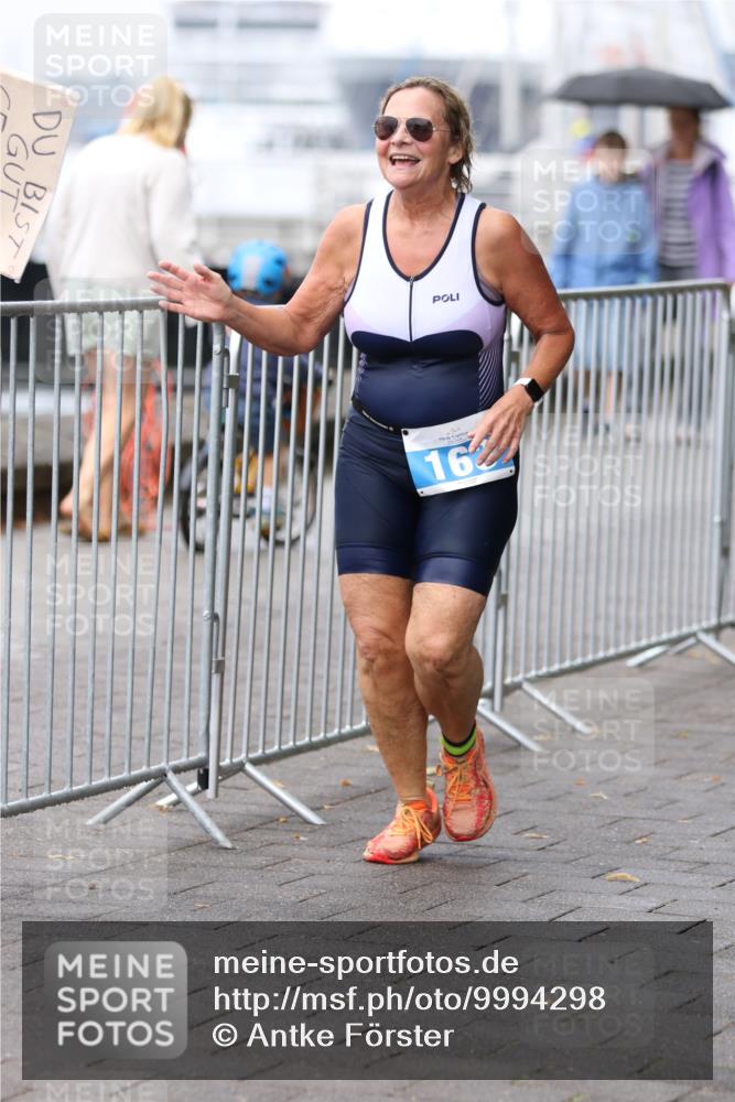 16.08.2026 - KN Förde Triathlon 2026 Antke Förster http://msf.ph/oto/9994298 16.08.2026 10:30:34 Laufen  meine-sportfotos.de