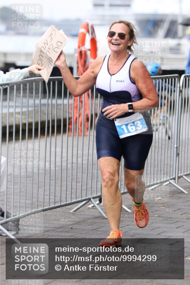 16.08.2026 - KN Förde Triathlon 2026 Antke Förster http://msf.ph/oto/9994299 16.08.2026 10:30:34 Laufen  meine-sportfotos.de