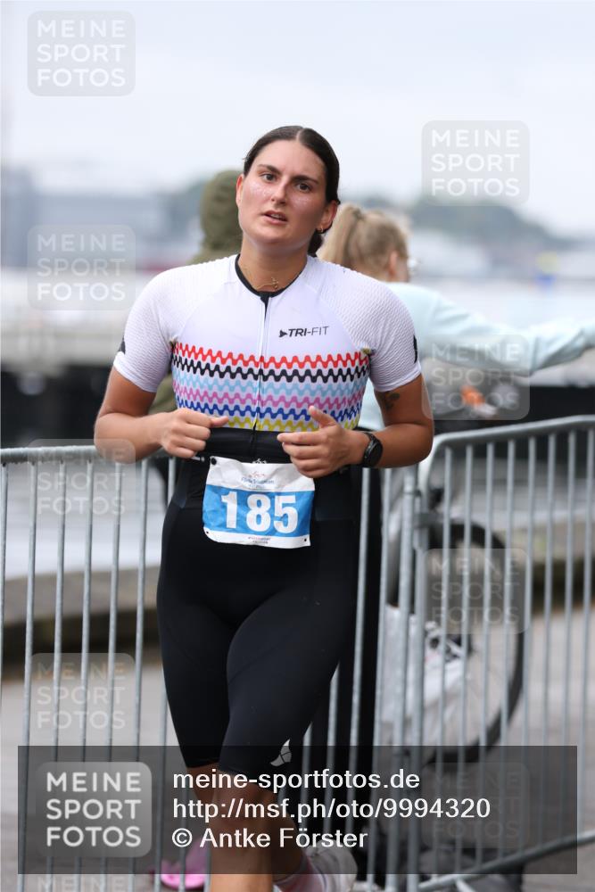 16.08.2026 - KN Förde Triathlon 2026 Antke Förster http://msf.ph/oto/9994320 16.08.2026 10:30:54 Laufen  meine-sportfotos.de