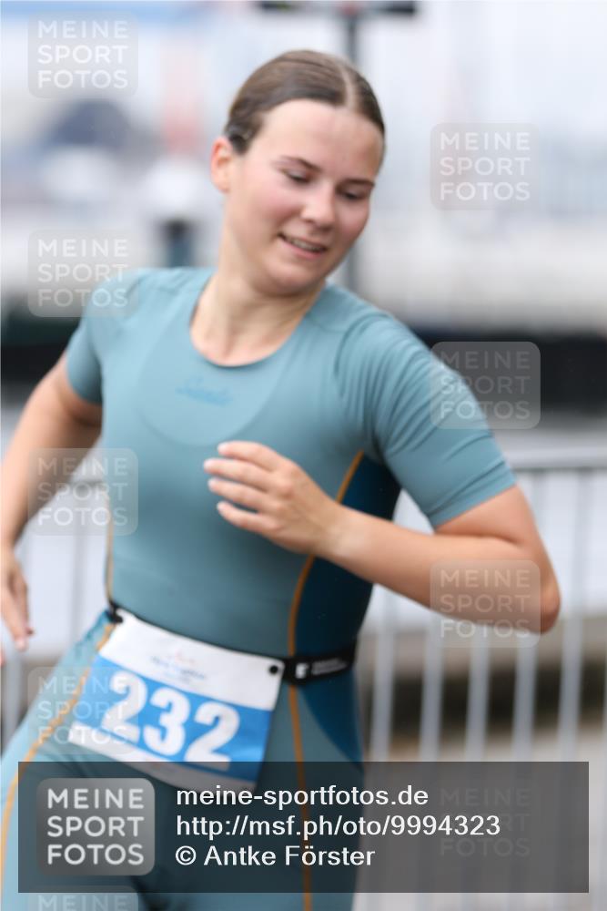 16.08.2026 - KN Förde Triathlon 2026 Antke Förster http://msf.ph/oto/9994323 16.08.2026 10:30:58 Laufen  meine-sportfotos.de