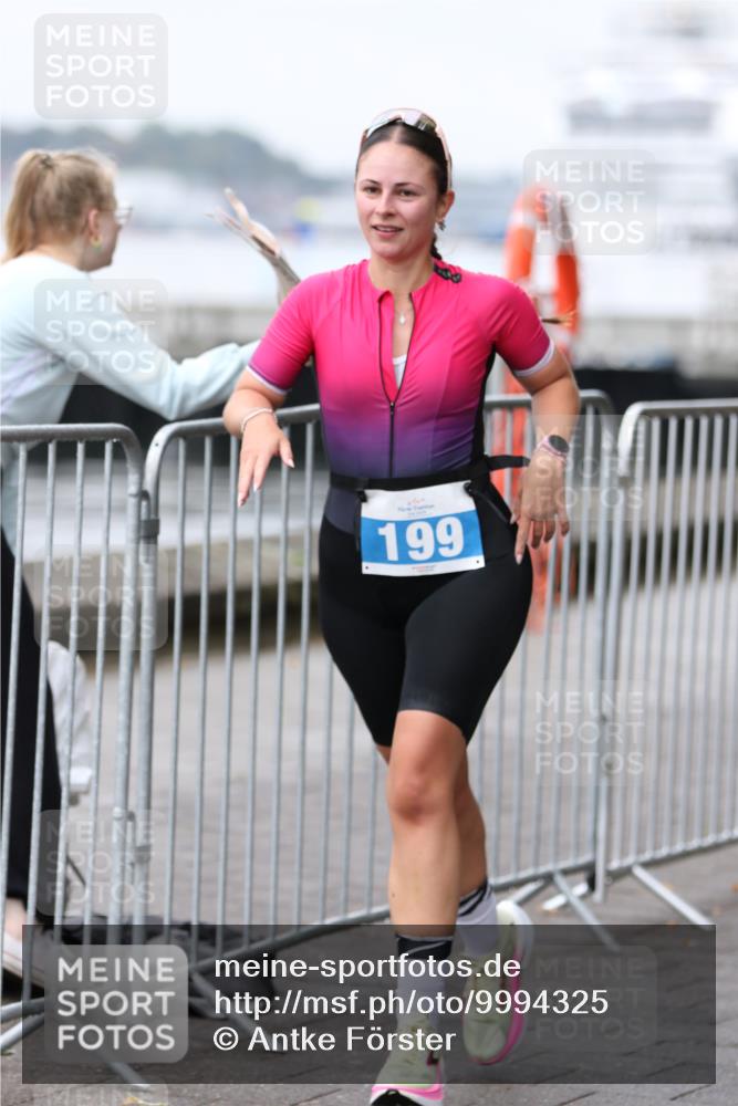 16.08.2026 - KN Förde Triathlon 2026 Antke Förster http://msf.ph/oto/9994325 16.08.2026 10:31:03 Laufen  meine-sportfotos.de