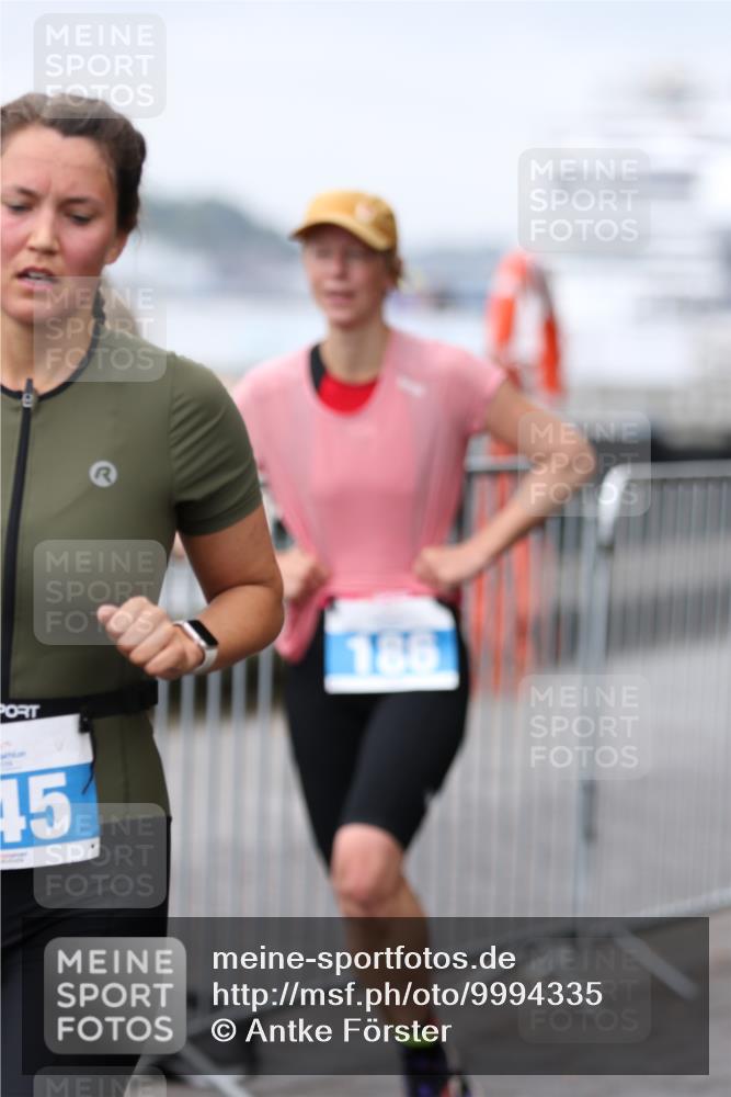 16.08.2026 - KN Förde Triathlon 2026 Antke Förster http://msf.ph/oto/9994335 16.08.2026 10:31:10 Laufen  meine-sportfotos.de